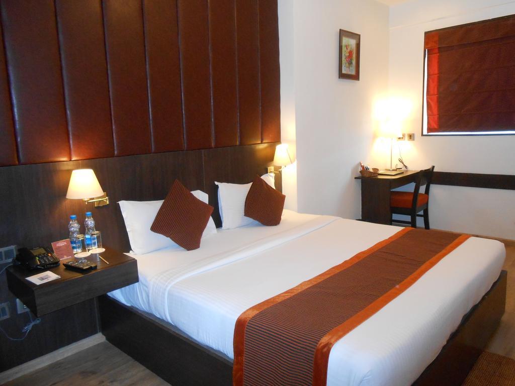 Hotel The Maple Leaf 3*
